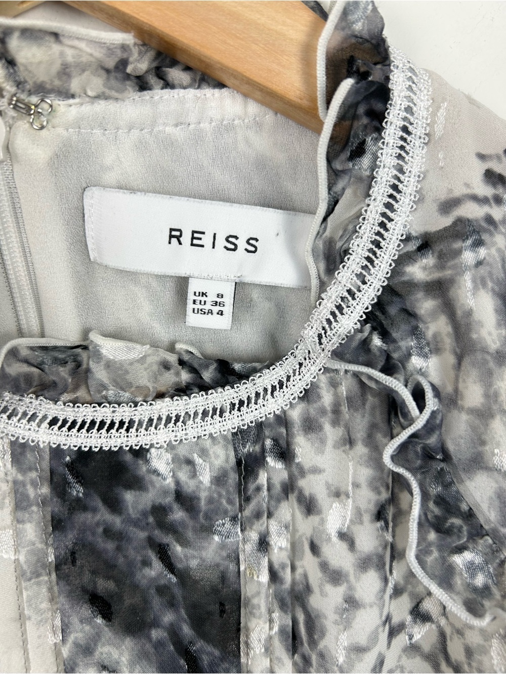 REISS Sibilla Burnout Snake Print Dress, Grey, Size 4 - Picture 3 of 16